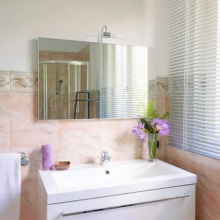 Casa Ponte Ballerino بيت للعطل كانوبيو